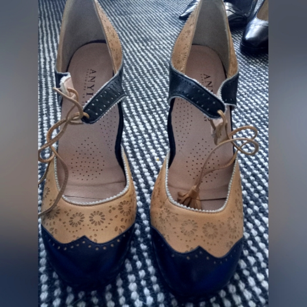 Anyi Lu, Leather Pump No Box- Women Sz. 40 (US 9 1/2)